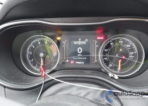 2019 Jeep Cherokee Latitude Fwd z USA, uszkodzony, nr VIN 1C4PJLCX1KD478784